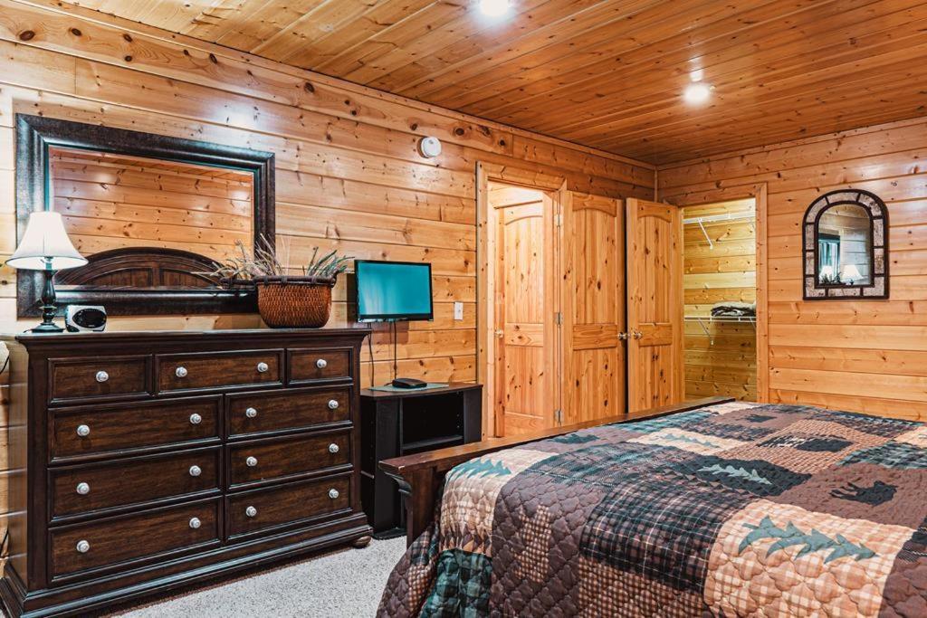 Bear'S Lair Gatlinburg Exterior photo
